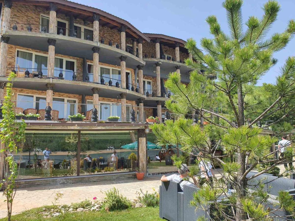 Rey Hotel Mavrovo-Nationalpark Exterior foto