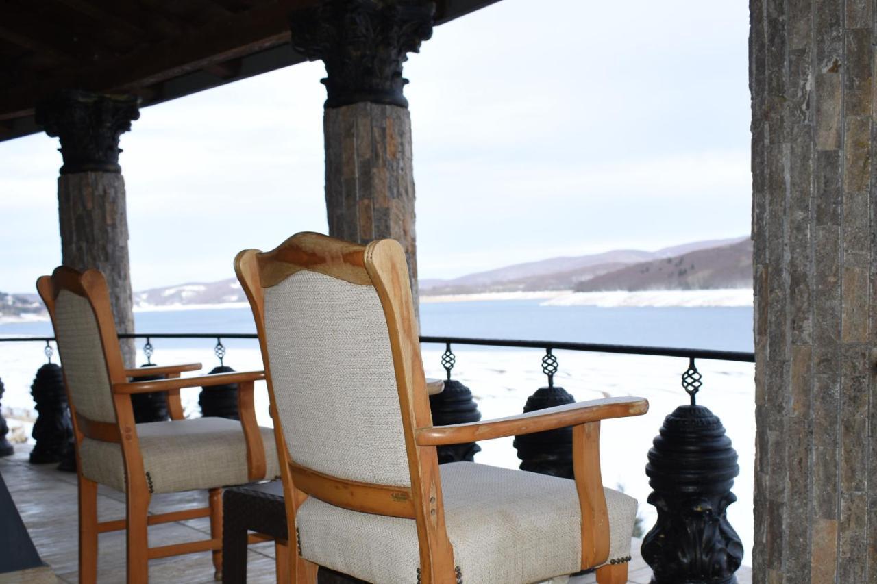 Rey Hotel Mavrovo-Nationalpark Exterior foto