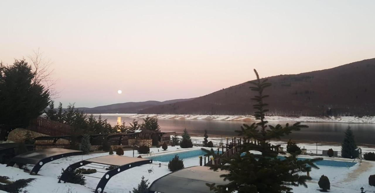 Rey Hotel Mavrovo-Nationalpark Exterior foto
