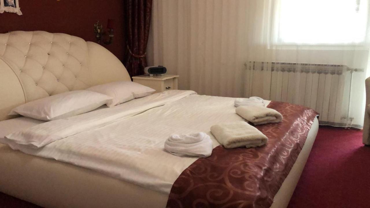 Rey Hotel Mavrovo-Nationalpark Exterior foto